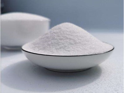 陽離子聚丙烯酰胺助力河道淤泥脫水，建設“幹淨”城市